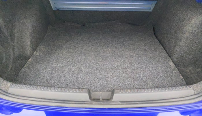 2019 Volkswagen Vento HIGHLINE PLUS 1.2 AT 16 ALLOY, Petrol, Automatic, 59,026 km, Boot Inside