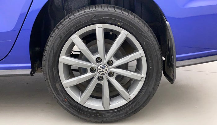 2019 Volkswagen Vento HIGHLINE PLUS 1.2 AT 16 ALLOY, Petrol, Automatic, 59,026 km, Left Rear Wheel