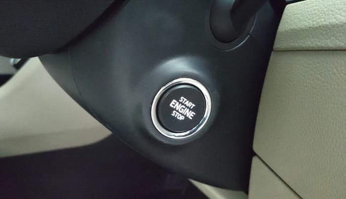 2022 Skoda Superb L&K 2.0 TSI AT, Petrol, Automatic, 61,943 km, Keyless Start/ Stop Button