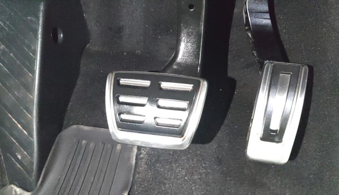 2022 Skoda Superb L&K 2.0 TSI AT, Petrol, Automatic, 61,943 km, Pedals