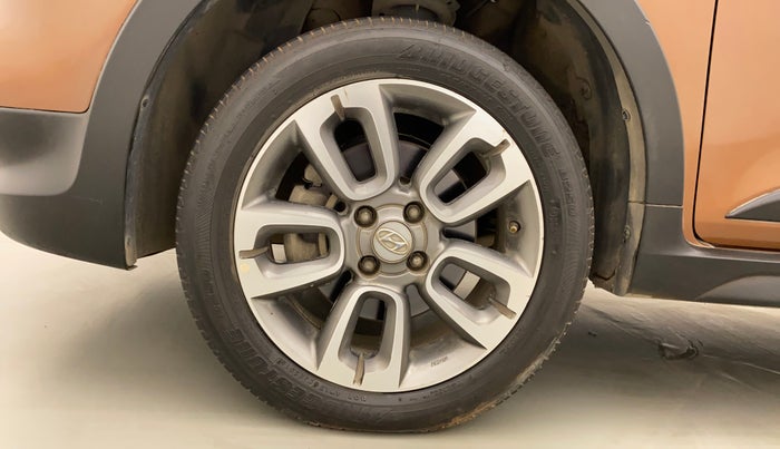 2017 Hyundai i20 Active 1.2 S, Petrol, Manual, 36,787 km, Left Front Wheel