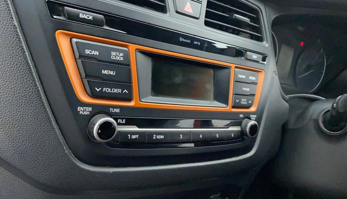 2017 Hyundai i20 Active 1.2 S, Petrol, Manual, 36,787 km, Infotainment system - Display has spot on screen