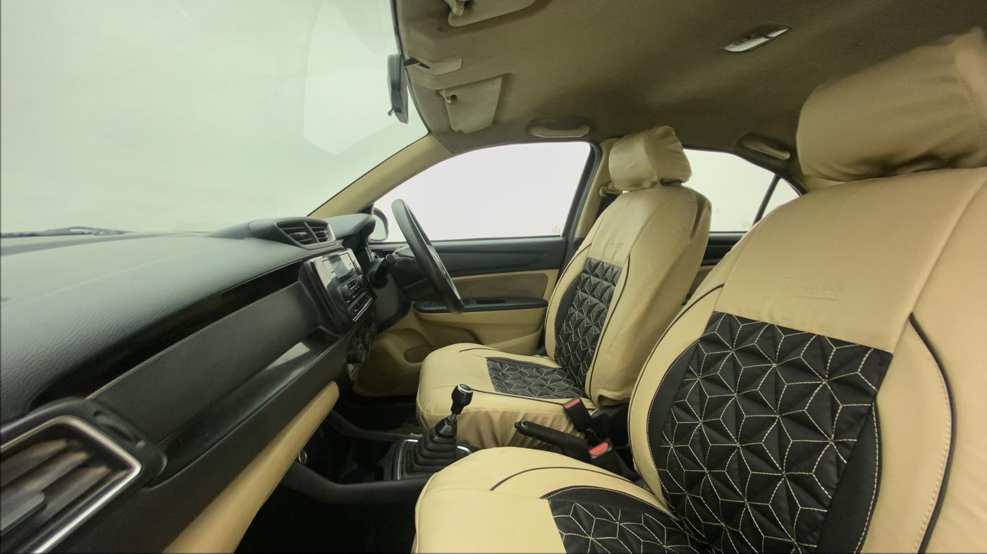 2018 Honda Amaze 1.5L I-DTEC S, Diesel, Manual, 1,17,185 km, Right Side Front Door Cabin