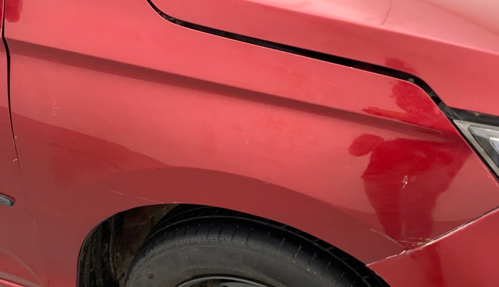 2018 Honda Amaze 1.5L I-DTEC S, Diesel, Manual, 1,17,185 km, Right fender - Minor scratches