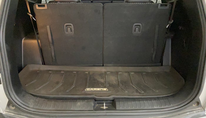 2022 KIA CARENS PRESTIGE 1.5 PETROL 7 STR, Petrol, Manual, 29,278 km, Boot Inside