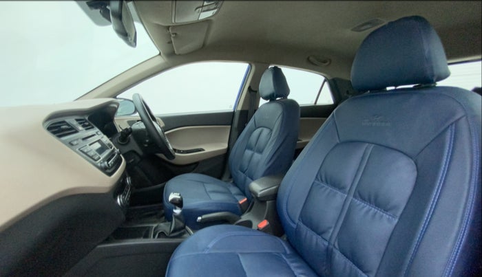 2014 Hyundai Elite i20 ASTA 1.2, Petrol, Manual, 48,038 km, Right Side Front Door Cabin