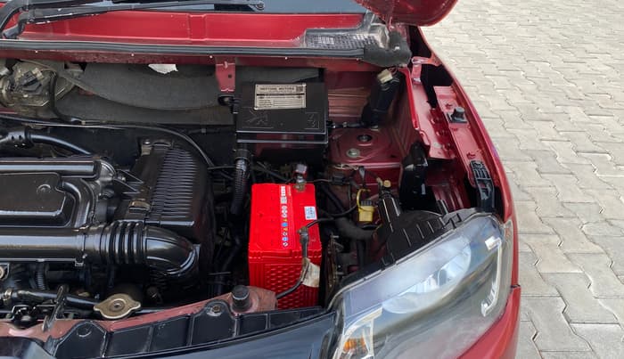2019 Renault Kwid RXT 1.0 (O), CNG, Manual, 1,35,268 km, Engine View - Left