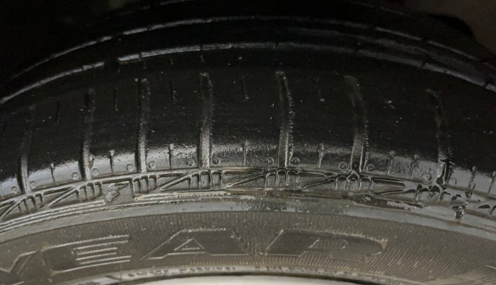 2019 Tata Tiago XZA PETROL, CNG, Automatic, 93,266 km, Right Front Tyre Tread