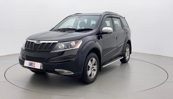 2015 Mahindra XUV500 W8, Diesel, Manual, 95,340 km, Left Front Diagonal