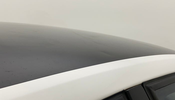 2016 Volkswagen Vento HIGHLINE 1.5 AT, Diesel, Automatic, 1,02,155 km, Roof - Slightly dented