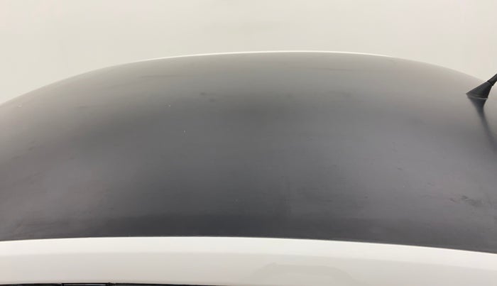 2016 Volkswagen Vento HIGHLINE 1.5 AT, Diesel, Automatic, 1,02,155 km, Roof - Graphic sticker