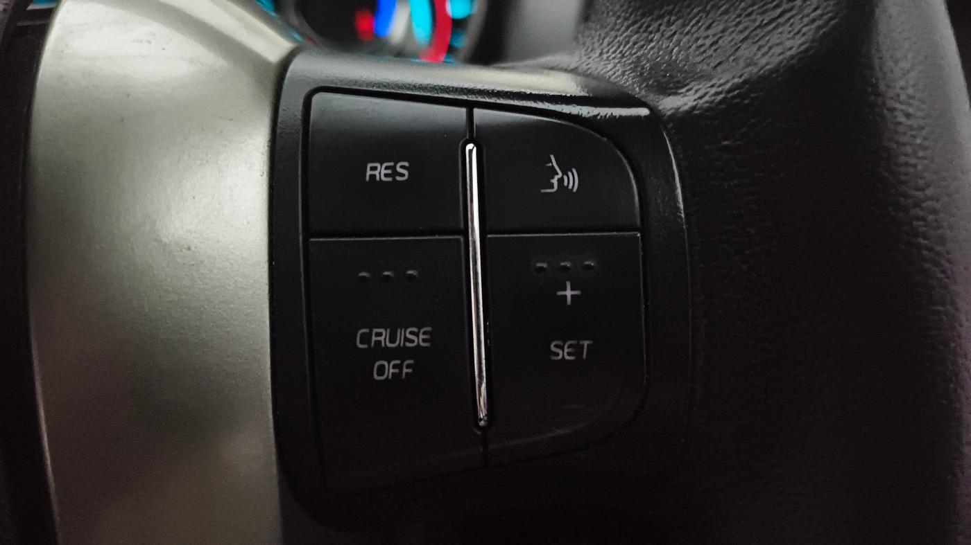 2018 Mahindra XUV500 W11, Diesel, Manual, 68,288 km, Adaptive Cruise Control