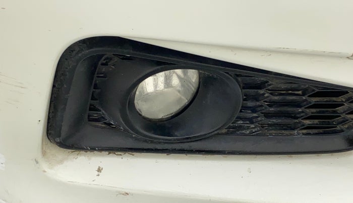 2016 Honda City 1.5L I-VTEC VX, CNG, Manual, 53,996 km, Right fog light - Not working