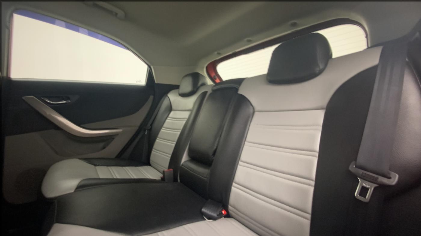 2018 Tata NEXON XZ+ 1.2 DUAL TONE, Petrol, Manual, 21,128 km, Right Side Rear Door Cabin