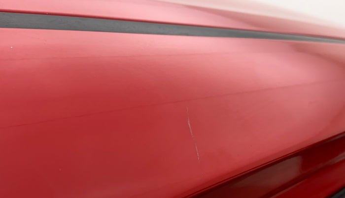 2017 Maruti Swift ZXI, Petrol, Manual, 91,546 km, Right C pillar - Minor scratches