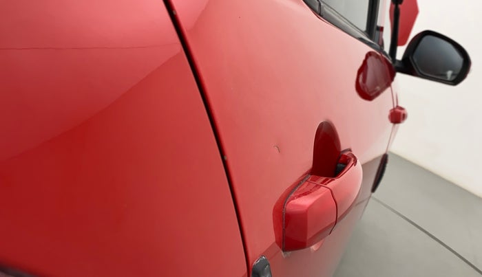 2017 Maruti Swift ZXI, Petrol, Manual, 91,546 km, Right rear door - Slightly dented