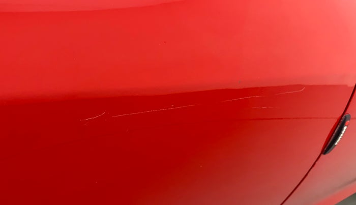 2017 Maruti Swift ZXI, Petrol, Manual, 91,546 km, Right rear door - Minor scratches