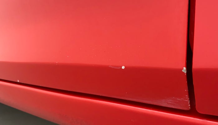 2017 Maruti Swift ZXI, Petrol, Manual, 91,546 km, Front passenger door - Minor scratches