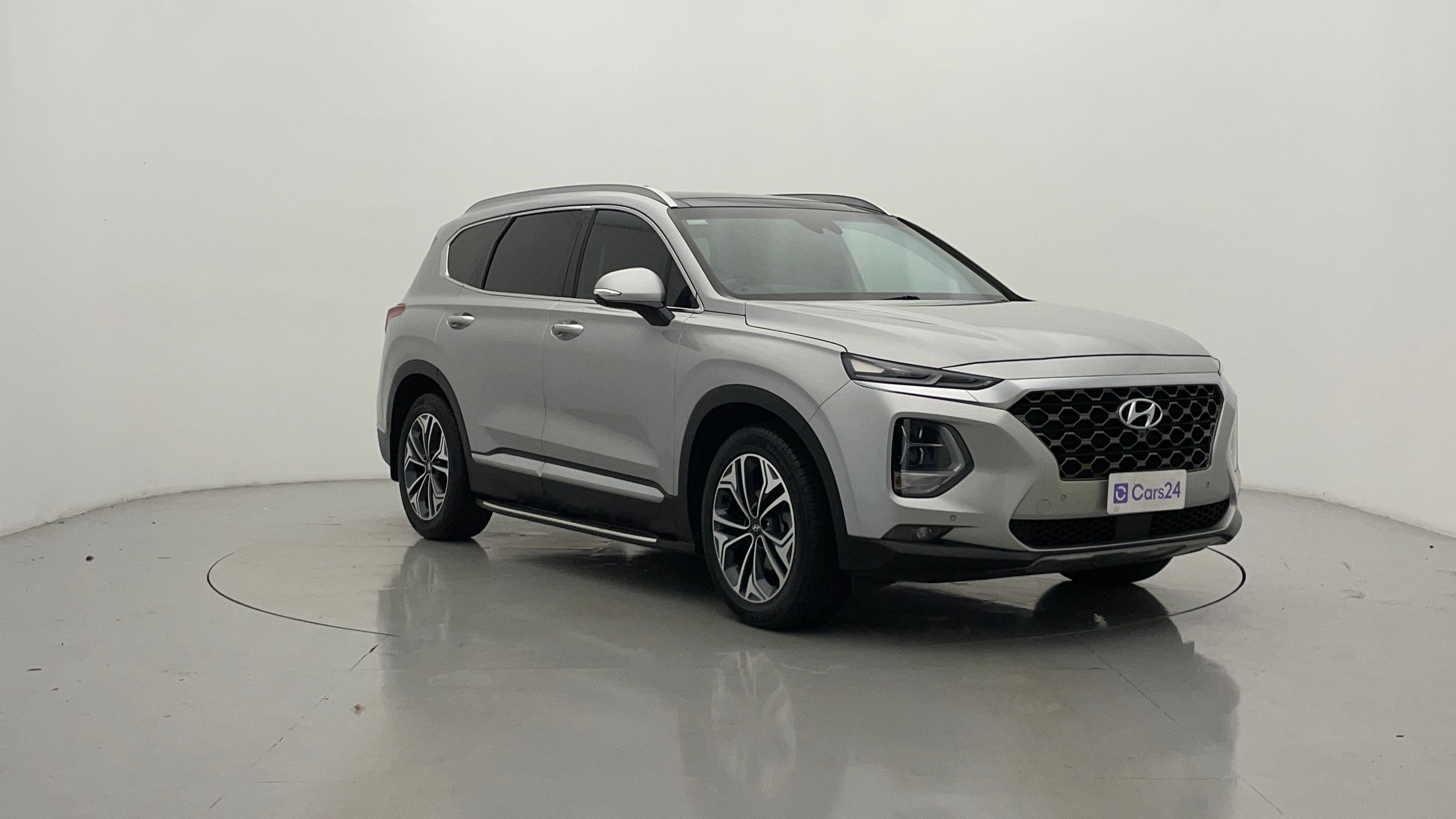 Hyundai Santa Fe image