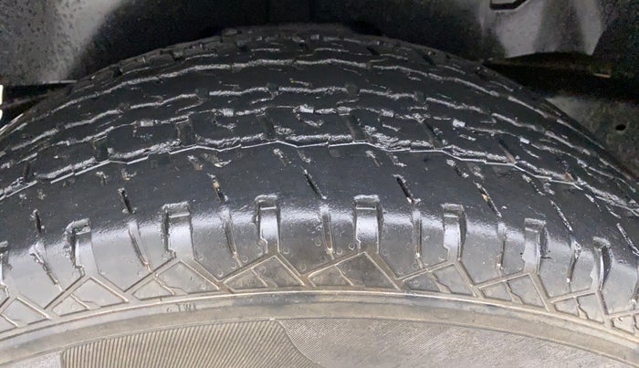 2021 Mahindra Thar LX HT PETROL 4WD MT, Petrol, Manual, 27,763 km, Right Rear Tyre Tread