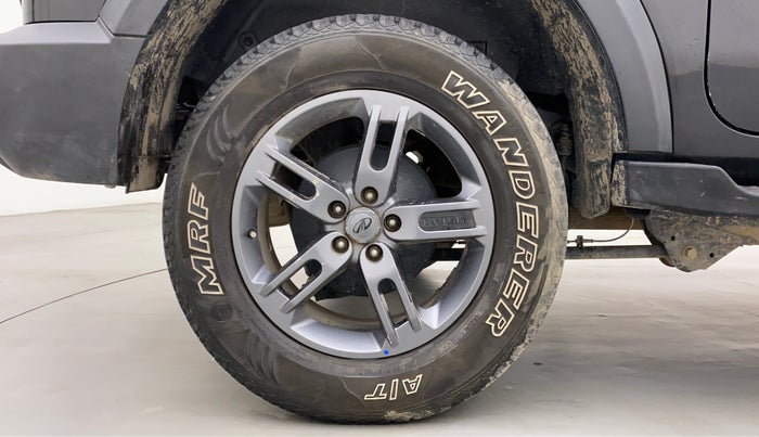 2021 Mahindra Thar LX HT PETROL 4WD MT, Petrol, Manual, 27,763 km, Right Rear Wheel