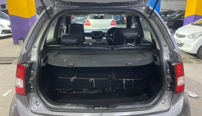 2021 Maruti IGNIS DELTA 1.2, Petrol, Manual, 72,374 km, Boot Inside