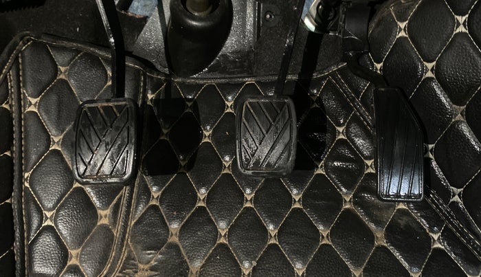 2021 Maruti IGNIS DELTA 1.2, Petrol, Manual, 72,374 km, Pedals