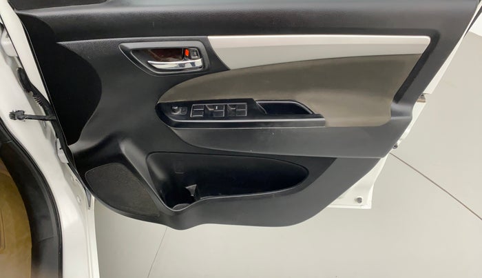 2018 Maruti Ertiga VDI SHVS, Diesel, Manual, 70,534 km, Driver Side Door Panels Control