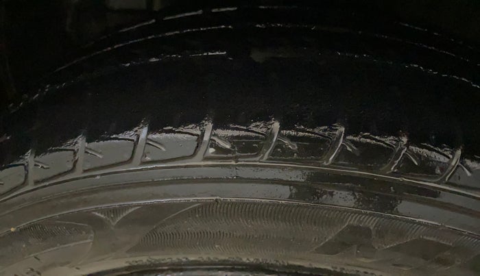 2019 Maruti New Wagon-R VXI (O) 1.2, Petrol, Manual, 74,374 km, Left Front Tyre Tread