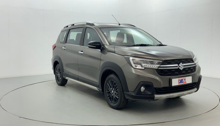 2019 Maruti XL6 ALPHA AT SHVS, Petrol, Automatic, 15,868 km, Right Front Diagonal (45- Degree) View