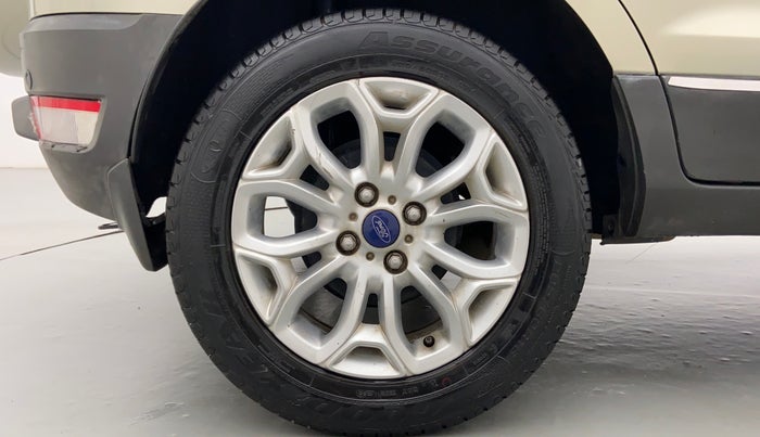 2015 Ford Ecosport 1.0 ECOBOOST TITANIUM, Petrol, Manual, 28,759 km, Right Rear Wheel