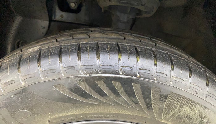 2021 Hyundai GRAND I10 NIOS SPORTZ AMT 1.2 KAPPA VTVT, Petrol, Automatic, 19,605 km, Left Front Tyre Tread