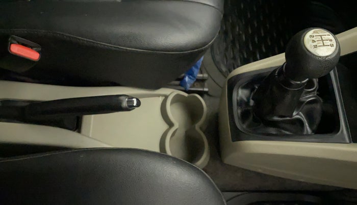 2014 Maruti Celerio VXI, Petrol, Manual, 65,485 km, Gear Lever