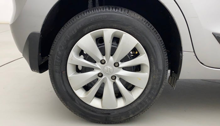 2017 Maruti Baleno DELTA CVT PETROL 1.2, Petrol, Automatic, 49,352 km, Right Rear Wheel