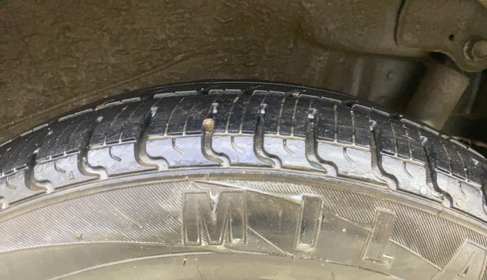 2014 Maruti Wagon R Stingray VXI, Petrol, Manual, 31,639 km, Left Rear Tyre Tread