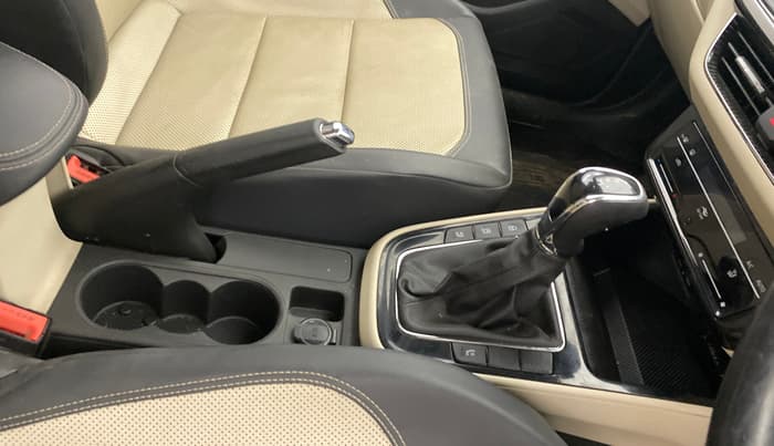 2022 Skoda SLAVIA STYLE 1.5L TSI DSG, Petrol, Automatic, 78,348 km, Gear Lever
