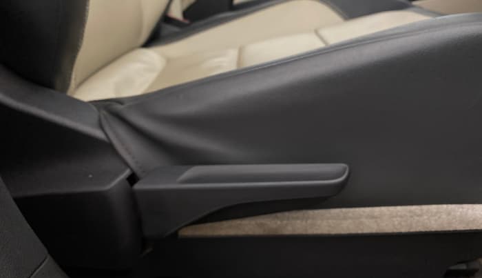 2022 Skoda SLAVIA STYLE 1.5L TSI DSG, Petrol, Automatic, 78,348 km, Driver Side Adjustment Panel