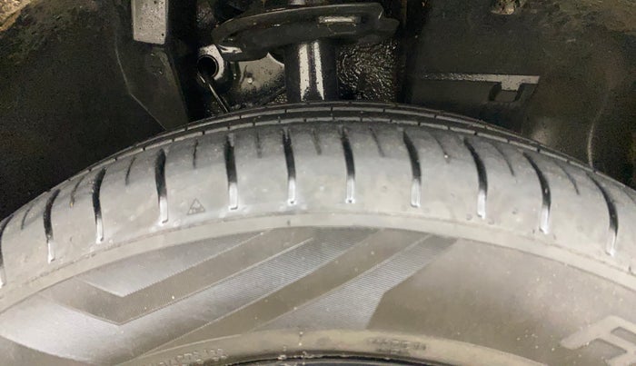 2023 Tata PUNCH CREATIVE  MT, Petrol, Manual, 44,354 km, Right Front Tyre Tread