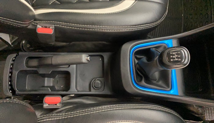 2023 Tata PUNCH CREATIVE  MT, Petrol, Manual, 44,354 km, Gear Lever