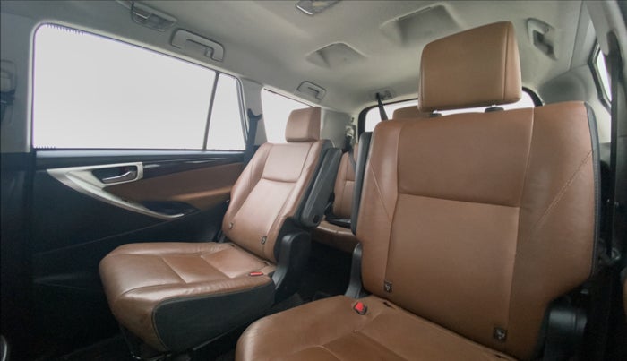 2016 Toyota Innova Crysta 2.8 ZX AT 7 STR, Diesel, Automatic, 1,63,636 km, Right Side Rear Door Cabin View