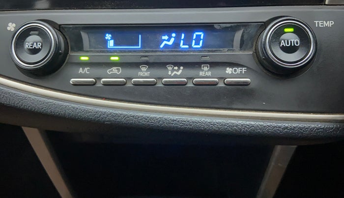 2016 Toyota Innova Crysta 2.8 ZX AT 7 STR, Diesel, Automatic, 1,63,636 km, Automatic Climate Control