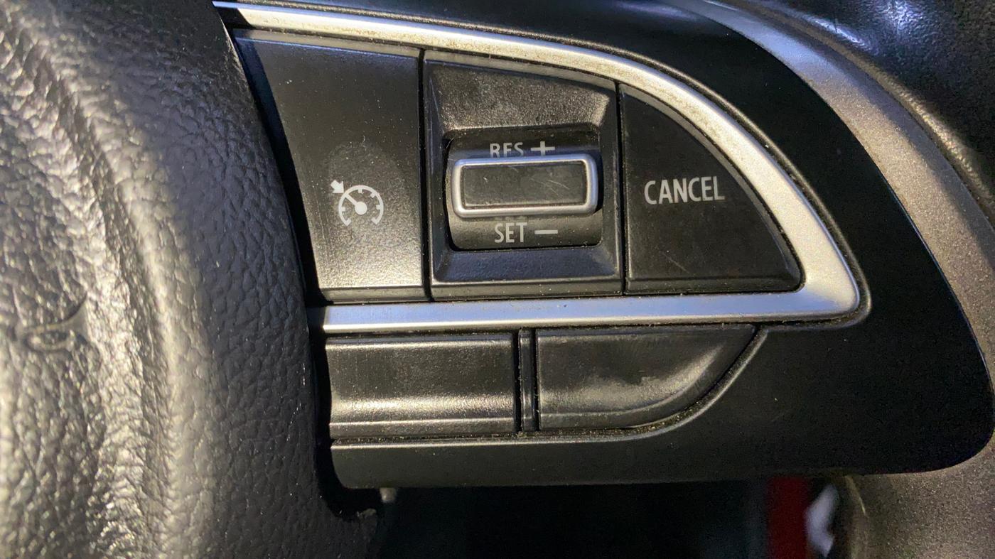 2022 Maruti BREZZA ZXI + AT SMART HYBRID, Petrol, Automatic, 30,104 km, Adaptive Cruise Control