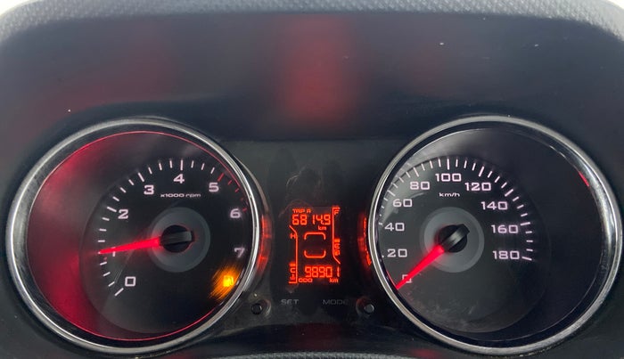 2017 Mahindra TUV300 T8, Diesel, Manual, 98,901 km, Odometer Image