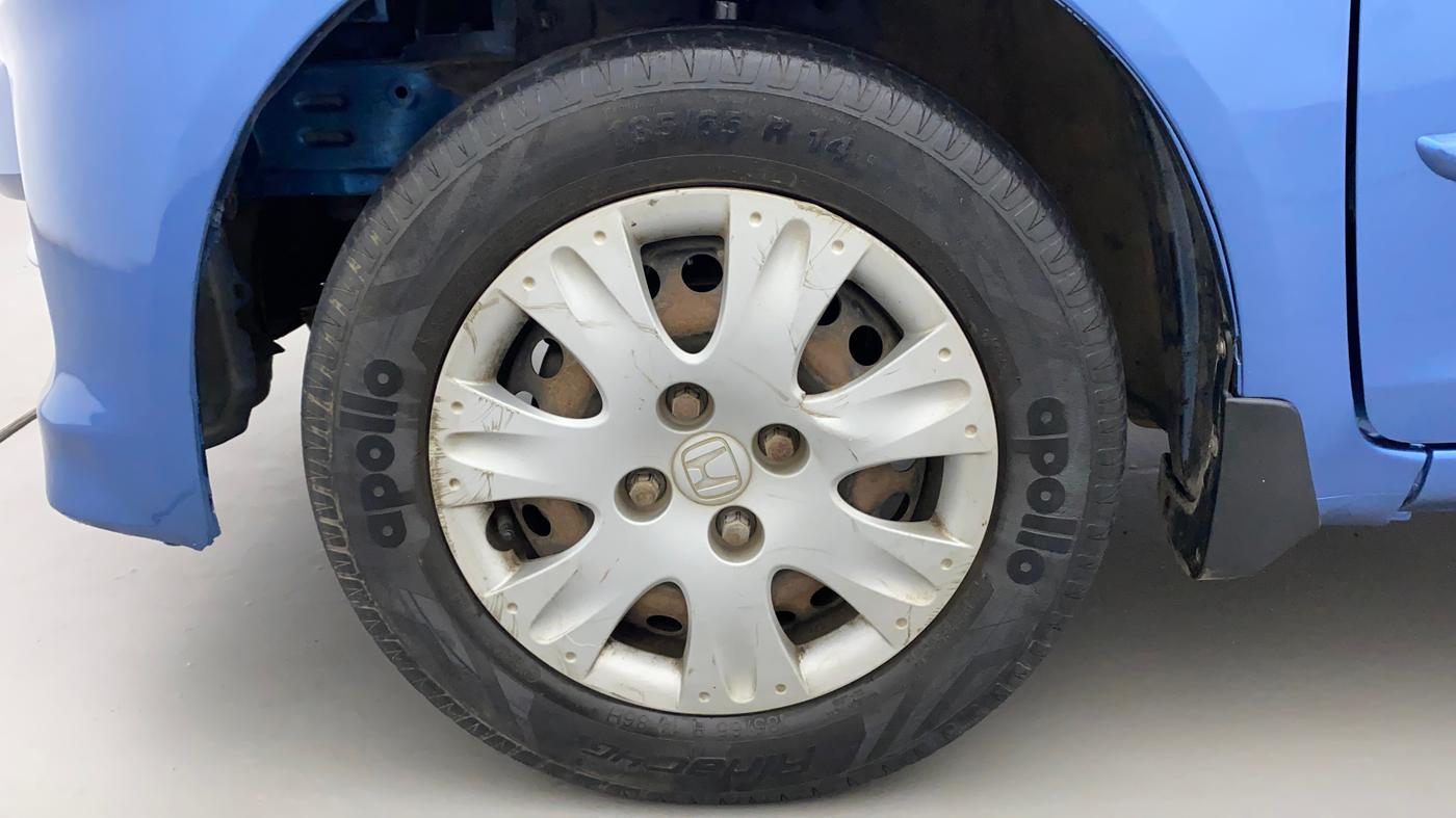 2013 Honda Amaze 1.2L I-VTEC S, Petrol, Manual, 76,275 km, Left Front Wheel