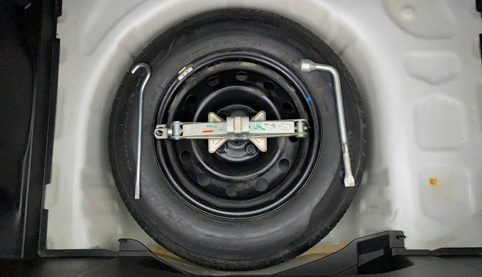 2018 Maruti Swift VXI AMT, Petrol, Automatic, 21,611 km, Spare Tyre