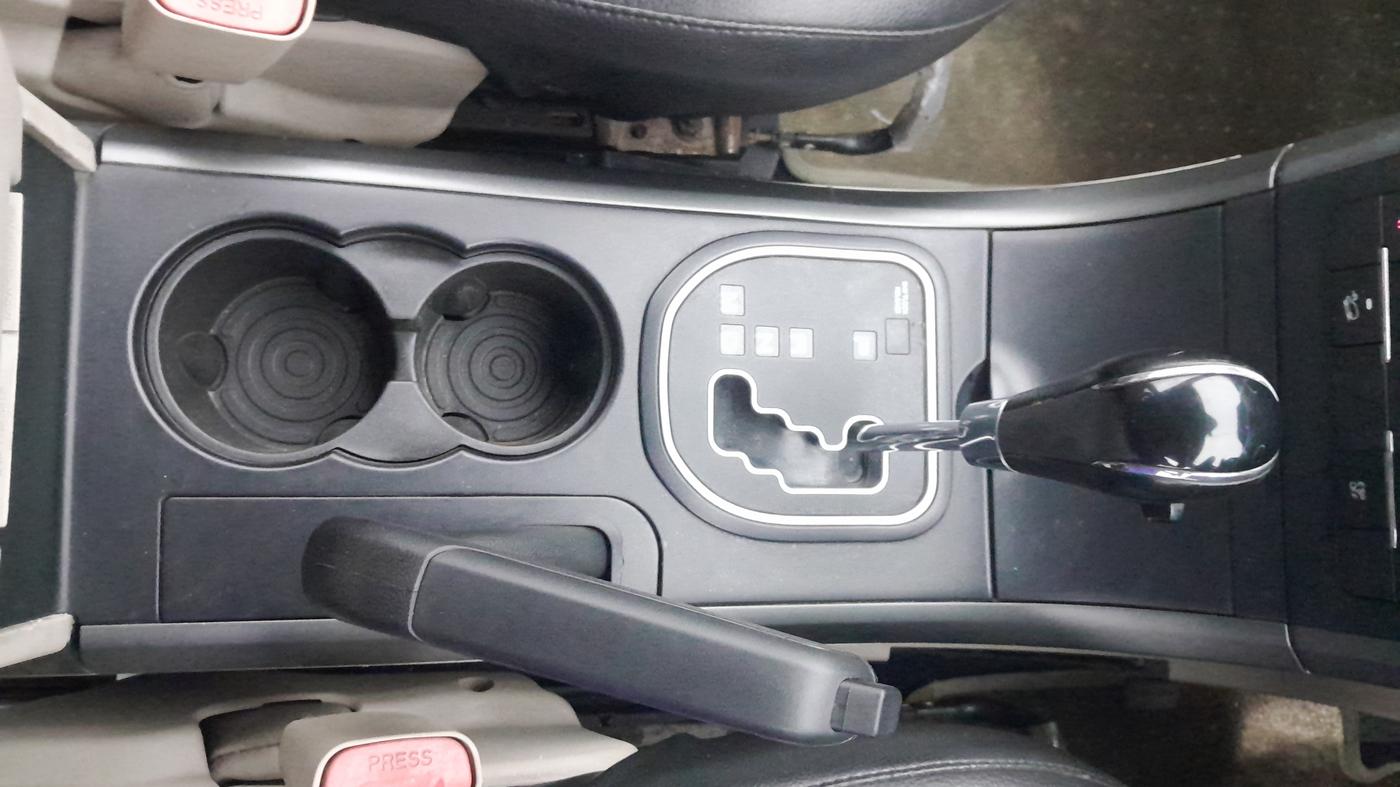 2016 Mahindra XUV500 W6 AT 1.99, Diesel, Automatic, 44,518 km, Gear Lever