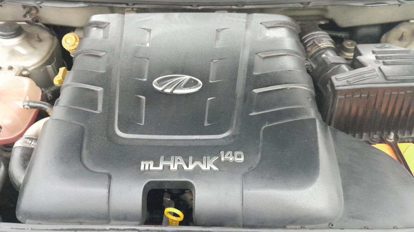 2016 Mahindra XUV500 W6 AT 1.99, Diesel, Automatic, 44,518 km, Engine View
