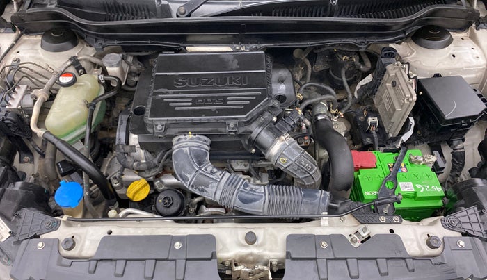 2018 Maruti Vitara Brezza ZDI AMT, Diesel, Automatic, 82,713 km, Open Bonet