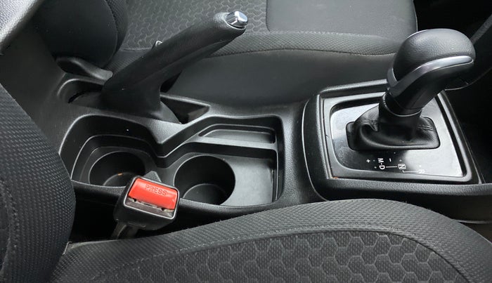 2018 Maruti Vitara Brezza ZDI AMT, Diesel, Automatic, 82,713 km, Gear Lever