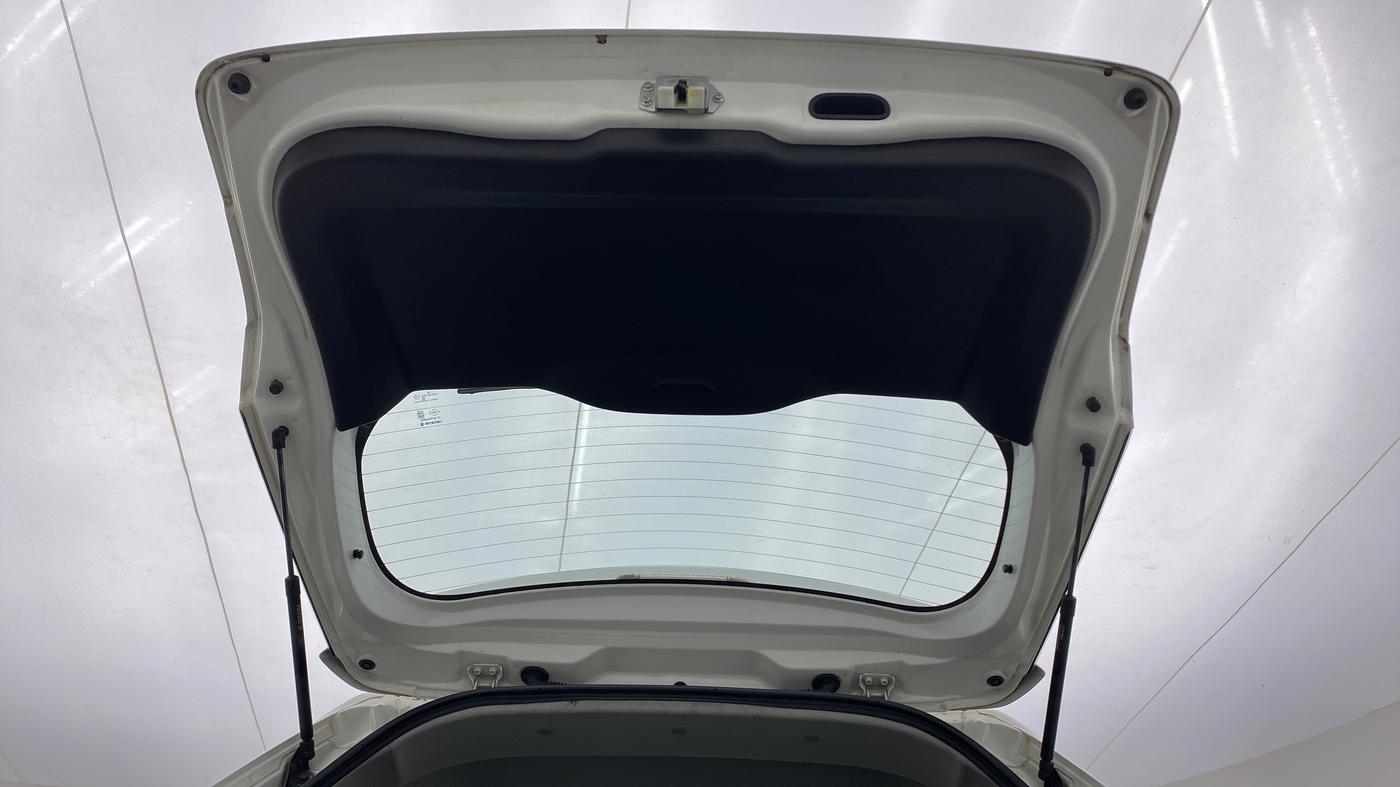 2018 Maruti Vitara Brezza ZDI AMT, Diesel, Automatic, 82,713 km, Boot Door Open
